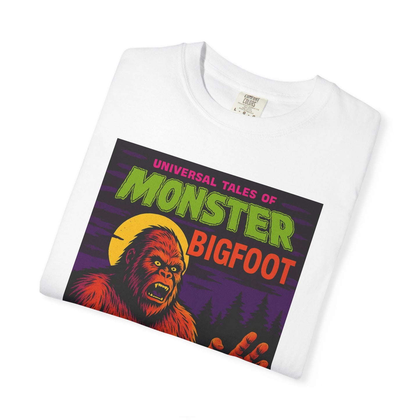 Bigfoot Horror Comic Book Style T-Shirt